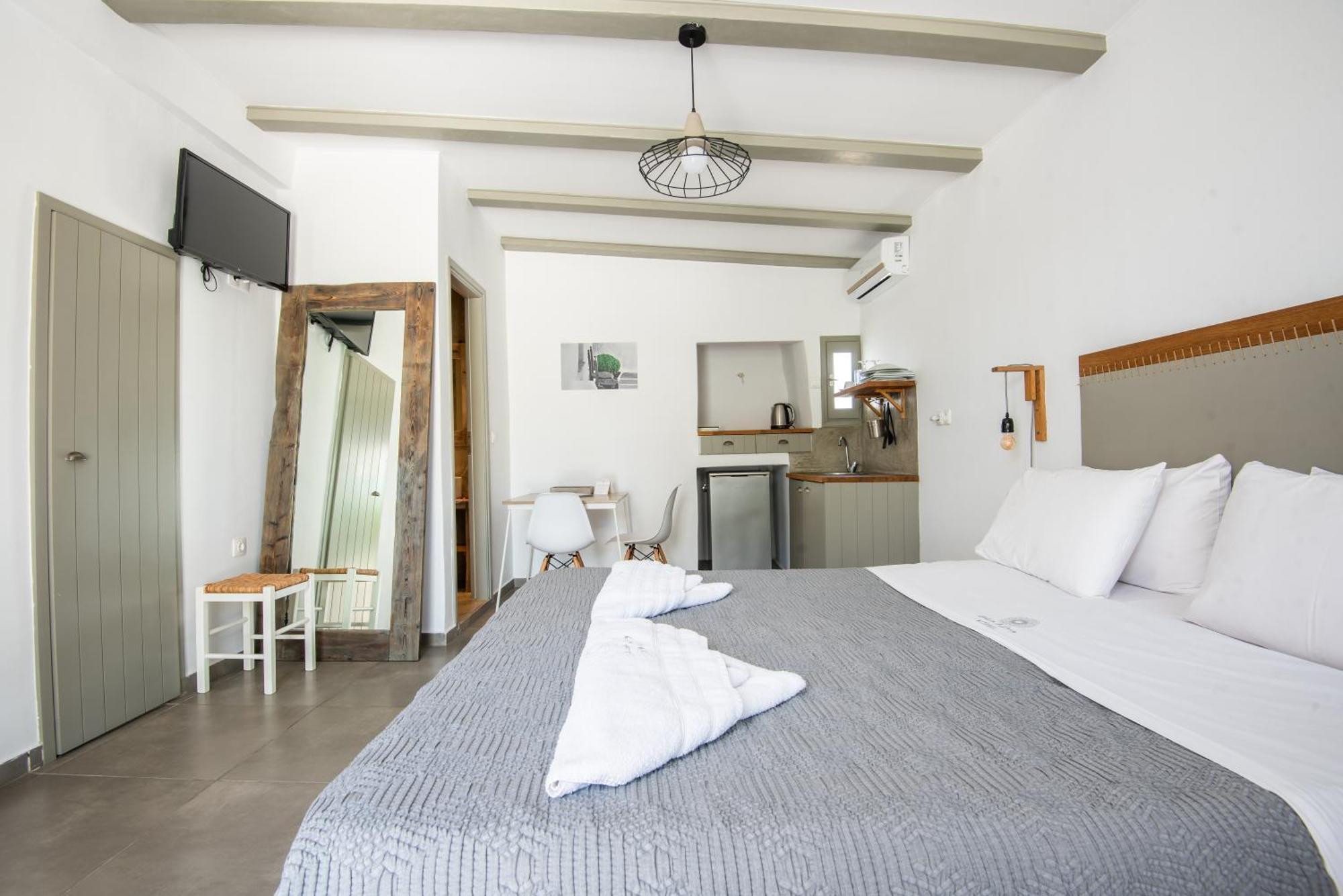 Апартаменты White And Grey Mykonos Town Экстерьер фото